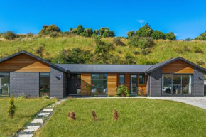 Luxury & Modern Living Home & Apartment